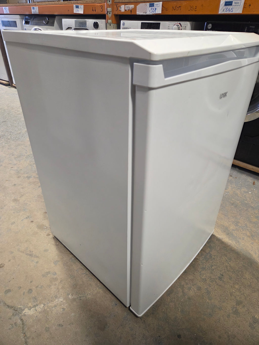 Logik LUL55W23 Freestanding Undercounter Fridge – White