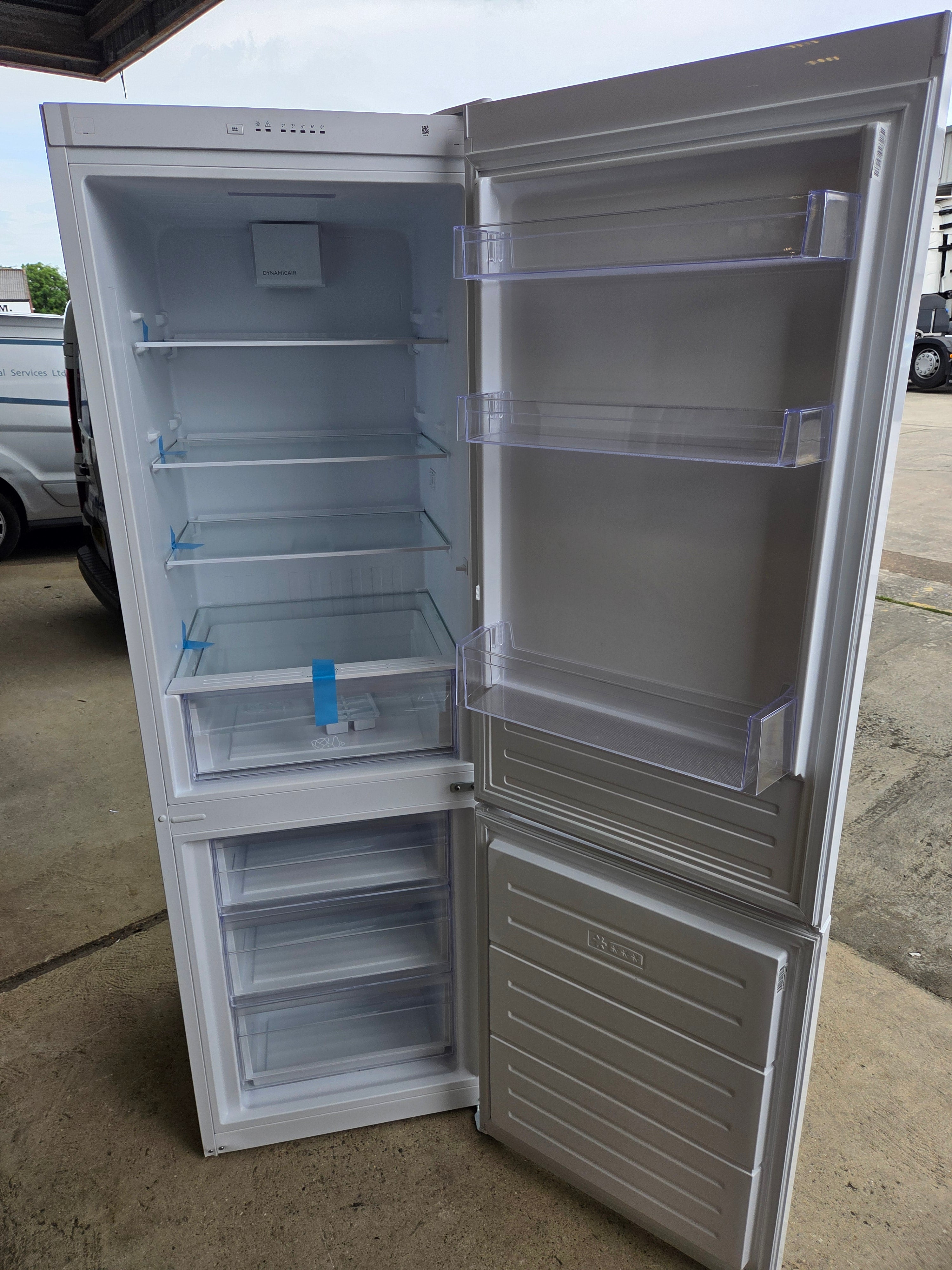AEG ORC5S331EW 70/30 Fridge Freezer