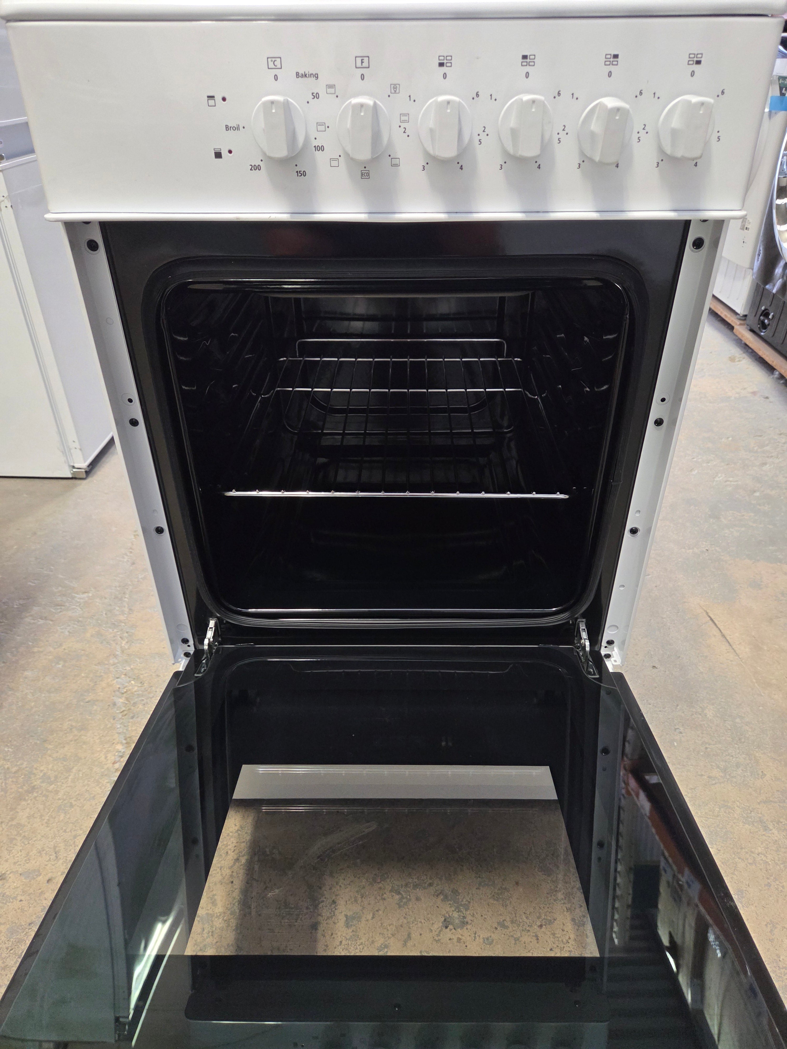 Midea MFO20DME4H109‑WH 50cm Electric Cooker – White