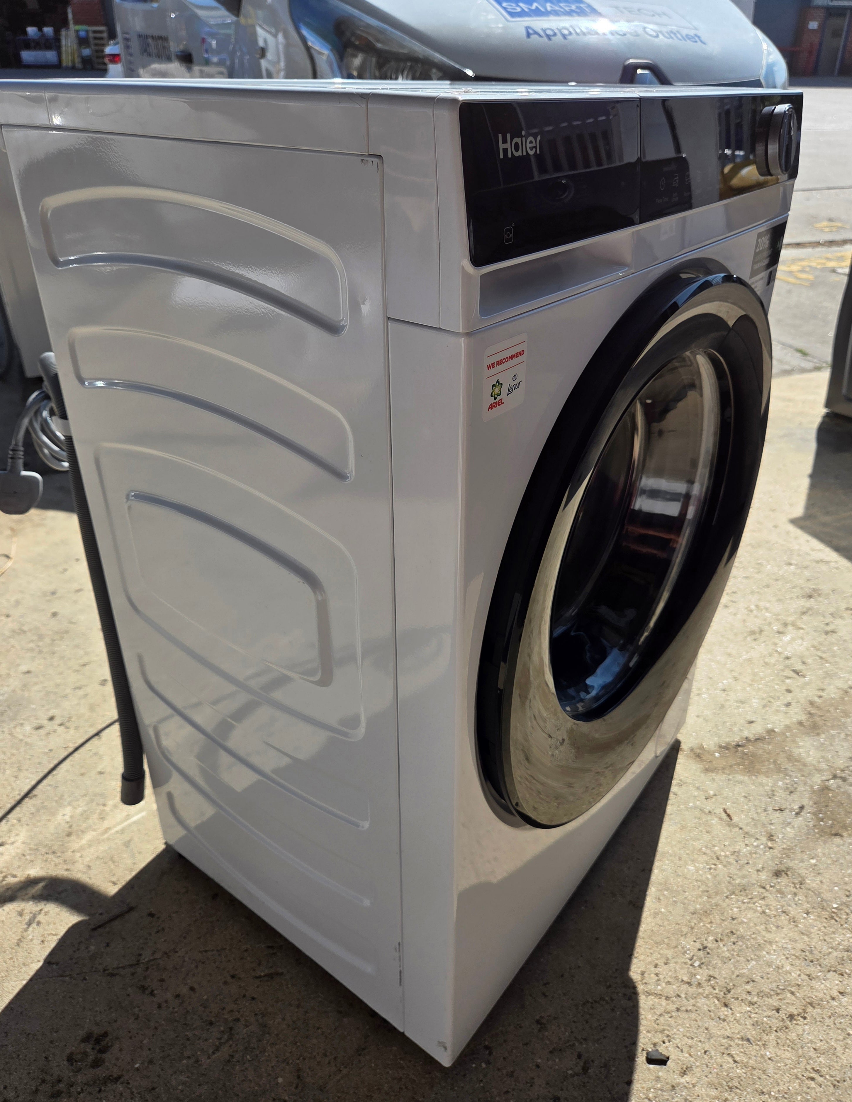 Haier HW90‑BP14357TU1 9kg 1400rpm Washing Machine – White