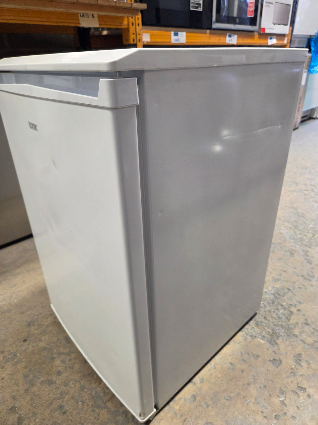 Logik LUL55W23 Freestanding Undercounter Fridge – White