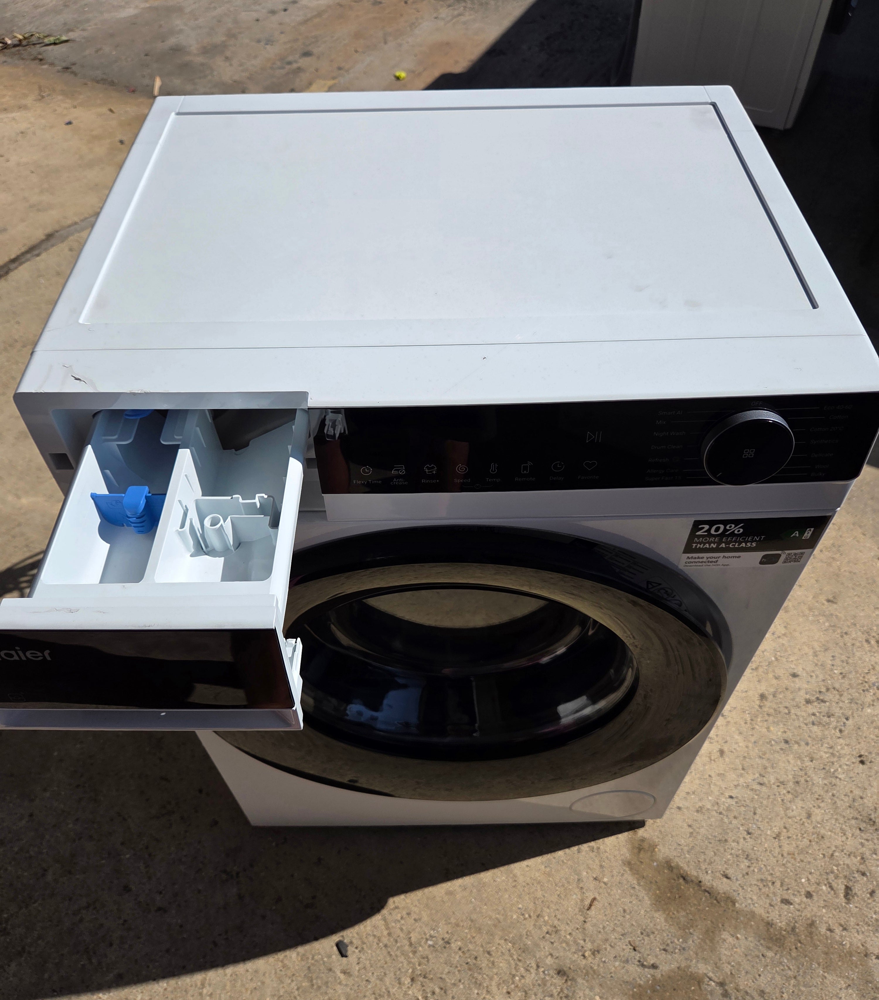 Haier HW90‑BP14357TU1 9kg 1400rpm Washing Machine – White