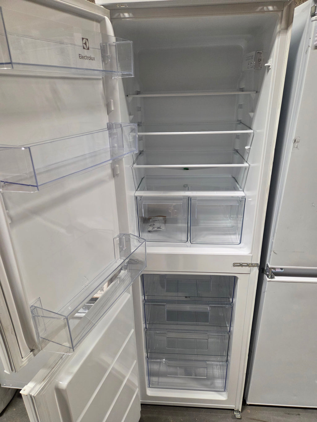 ELECTROLUX LNS5LE18S5