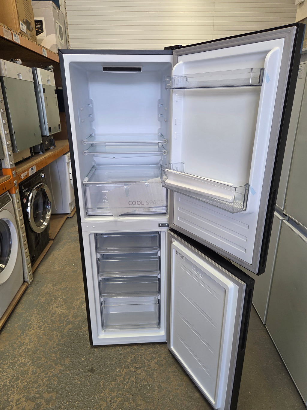 Hoover HOCT3L517EBK Freestanding 50/50 Fridge Freezer - Black